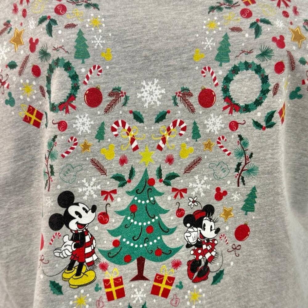 Disney Mickey Mouse Ears Friends Gray Christmas Holiday Tee Shirt Women's size L - Picture 5 of 12